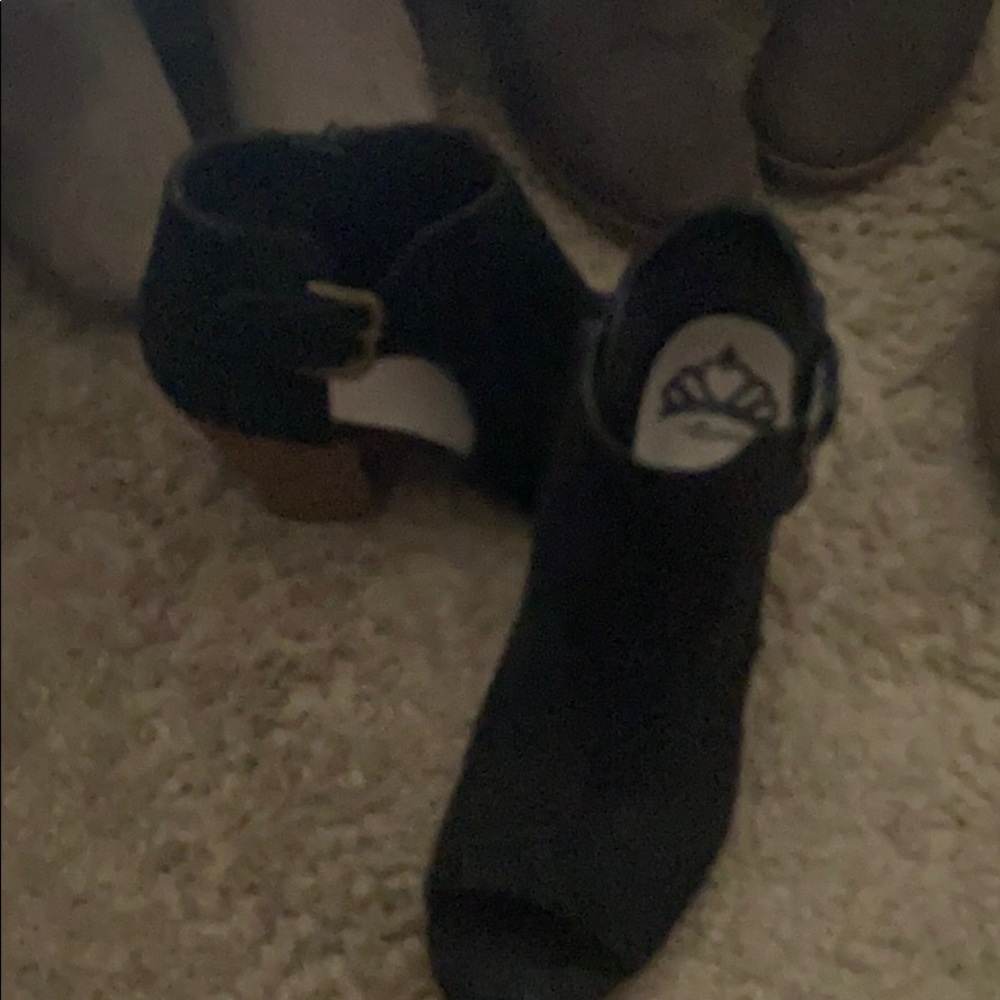 Sandals boots